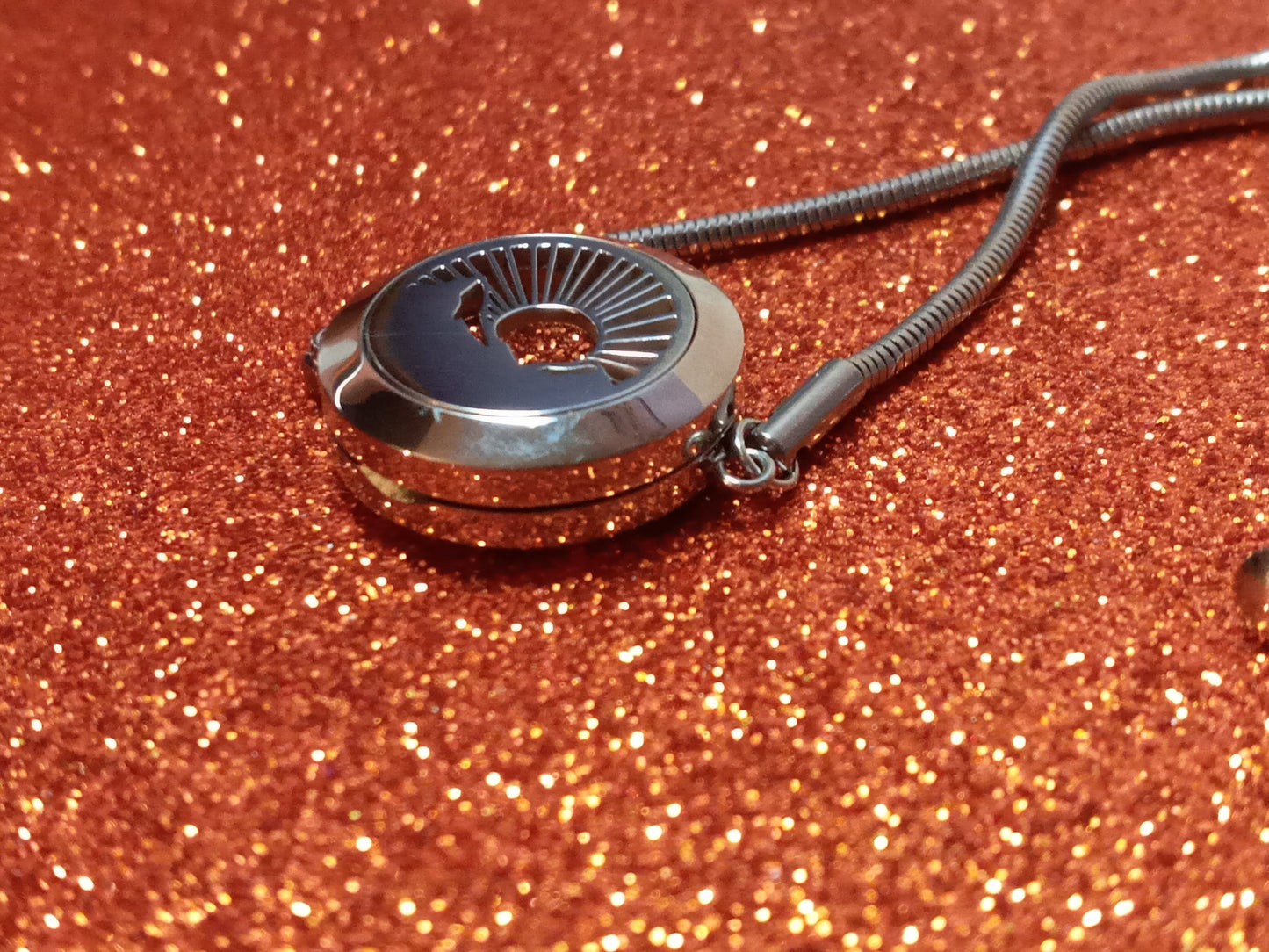 A Court of Thorns and Roses inspired bookish oil diffuser bracelet