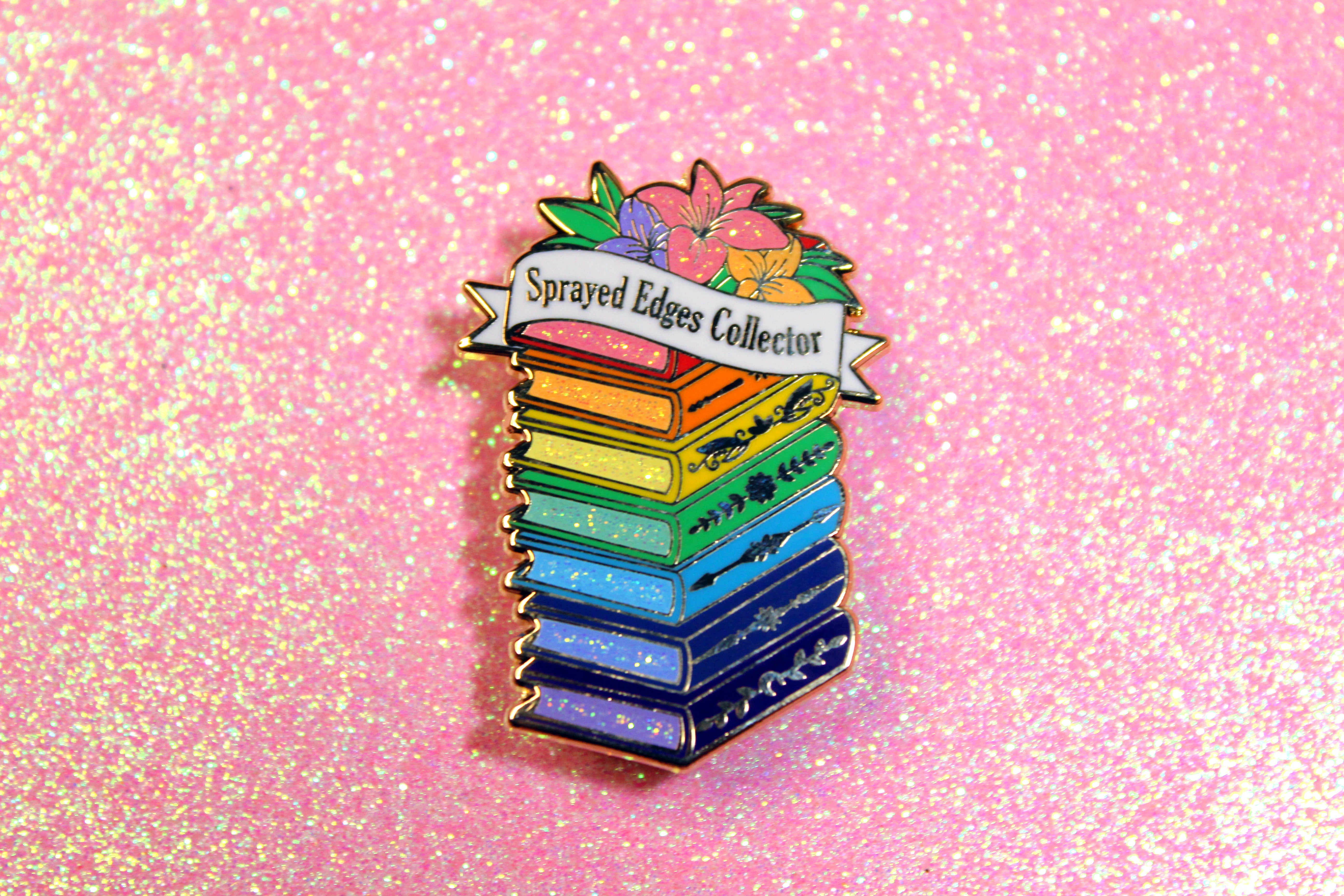 Sprayed edges books inspired bookish enamel pin – BookaholicStore