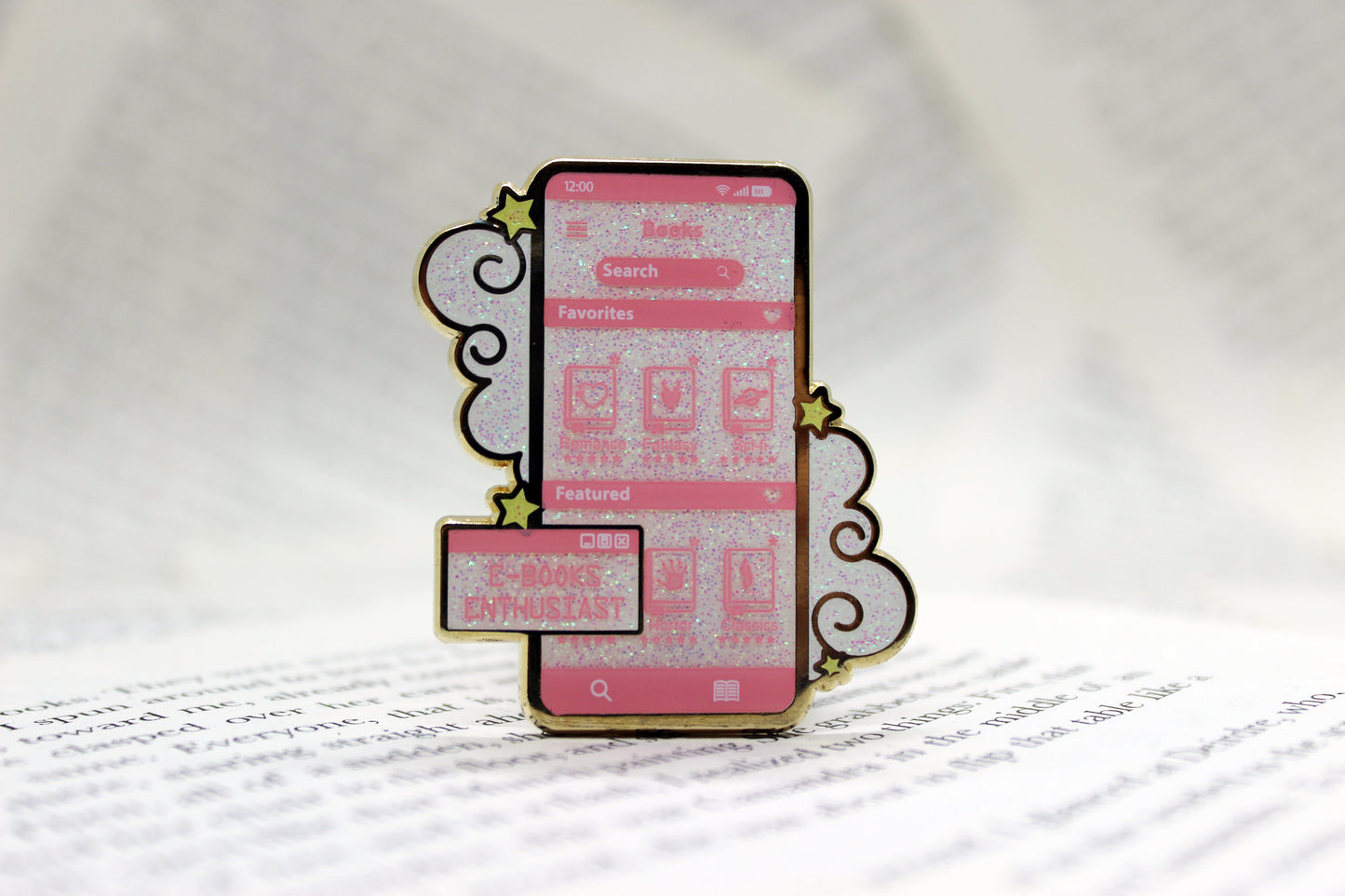 E-Book Enthuasiat Pink hard enamel pin | Book lover | Bibliophile