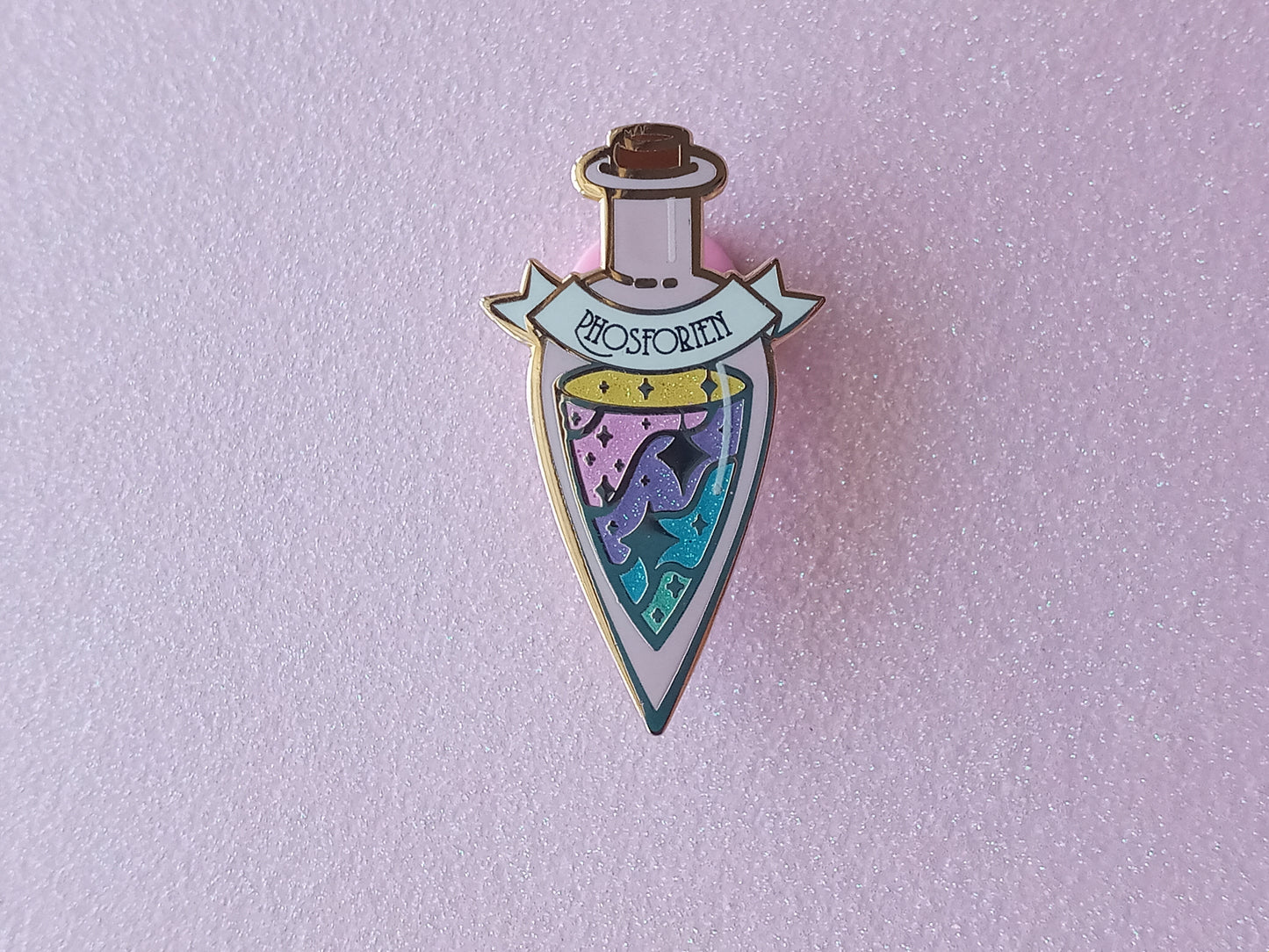 Keeper of the Lost Cities inspired bookish enamel pin bootled unmapped stars