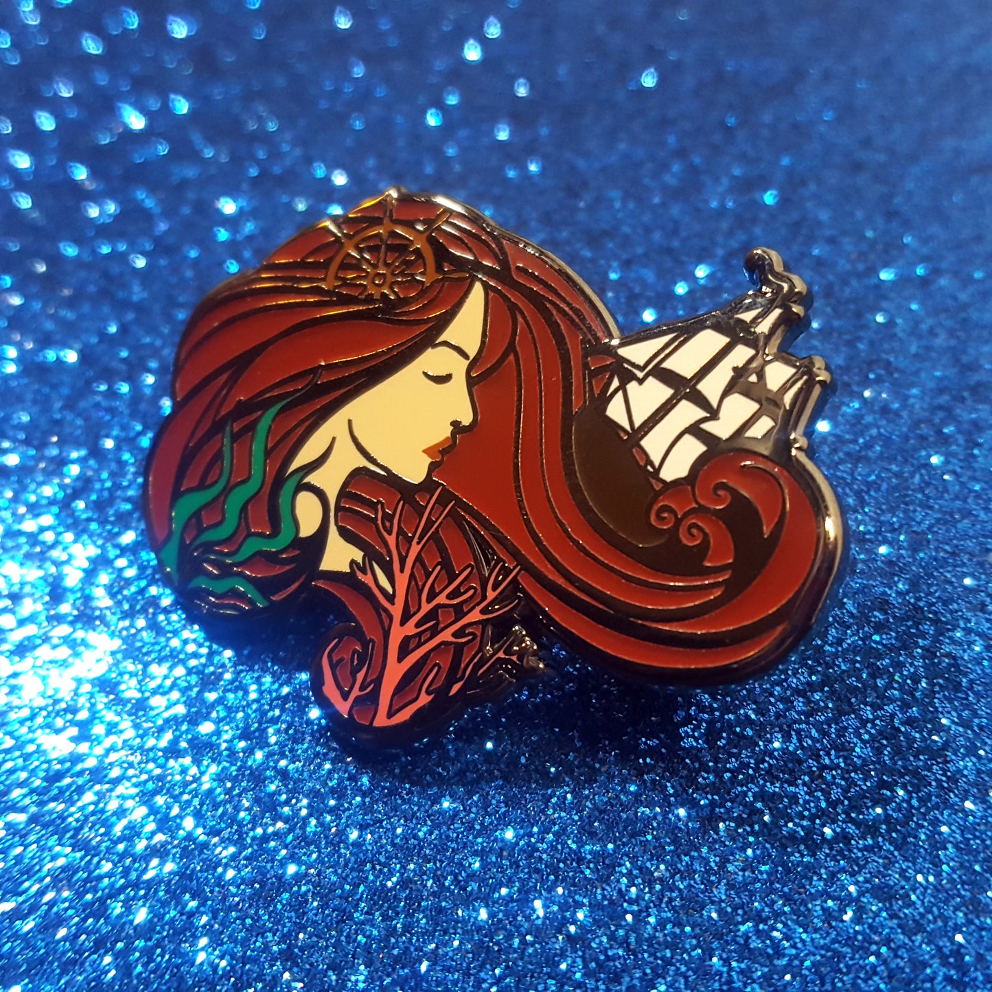 Daughter of the Pirate King | Fable | Seafire inspired bookish enamel pin